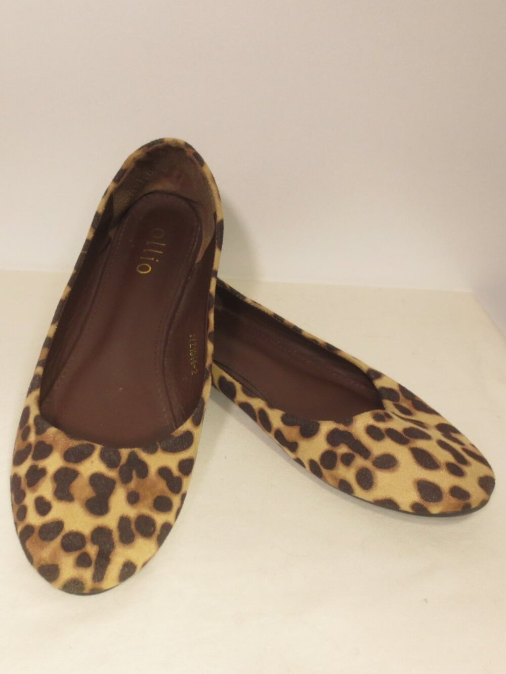 NEW Ollio Shoes Tan Brown Leopard Print Casual Comfy Vegan Ballet Flats Size 8.5